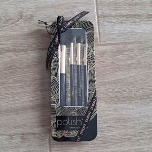 NIB makeup brush set